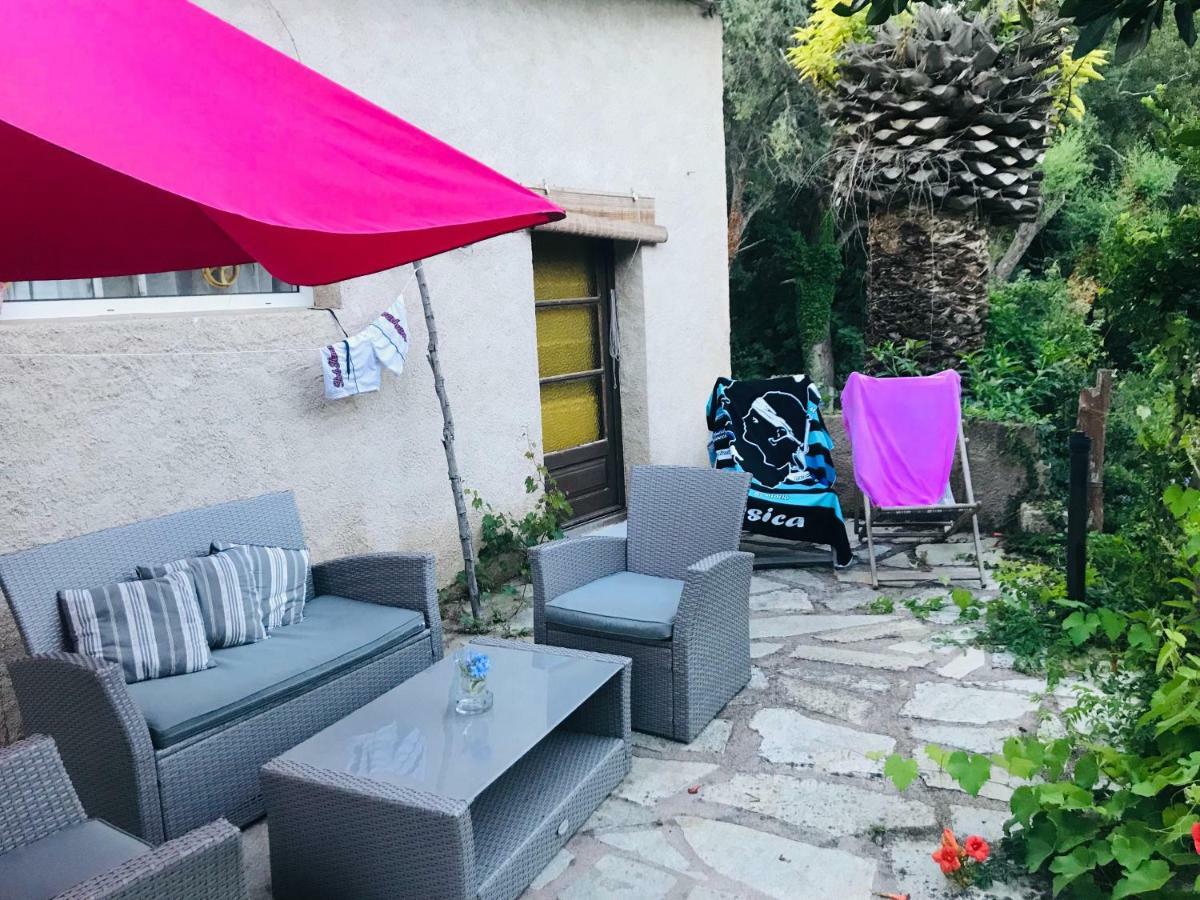 Gite U Licetu A La Campagne Oreta Bagian luar foto